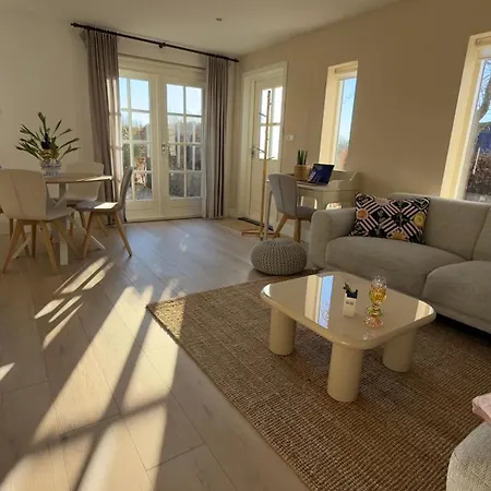 Tulipa - Keukenkof Penzion Noordwijkerhout