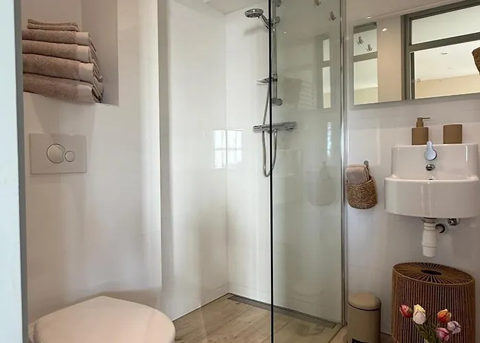 Tulipa Near Beach & Dunes With Free Parking Pensjonat